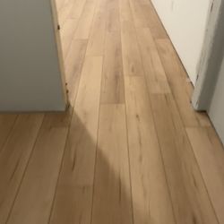 Ernie's Carpets & Vinyl