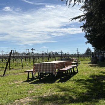 Backstage Winery - Wine Tasting Room Near Me - Napa, California