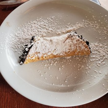 Fabio On Fire - Cannoli - Pizza Near Me - Peoria, Arizona Fabio On Fire - Cannoli - Pizza Near Me - Peoria, Arizona
