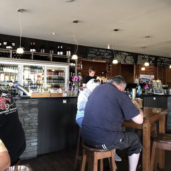 The Fat Duck Gastropub - Inside bar room area. - Gastropubs Near Me - Te Anau, STL