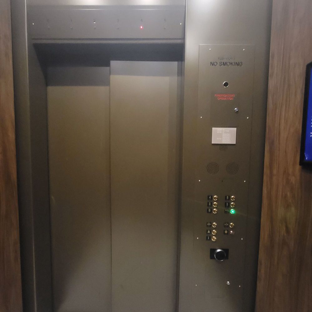 Hyatt Place St. Paul/Downtown - Elevator - Hotels Near Me - Saint Paul, Minnesota Hyatt Place St. Paul/Downtown - Elevator - Hotels Near Me - Saint Paul, Minnesota