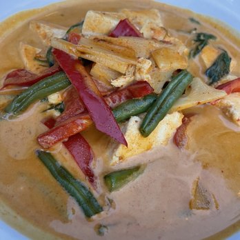 Thai Emerald - Red curry with tofu - Thai Near Me - Roswell, Georgia Thai Emerald - Red curry with tofu - Thai Near Me - Roswell, Georgia