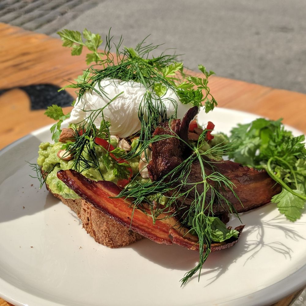 Cafe Dyrehaven - Avocado Felix Bacon - Bars Near Me - Copenhagen, 84