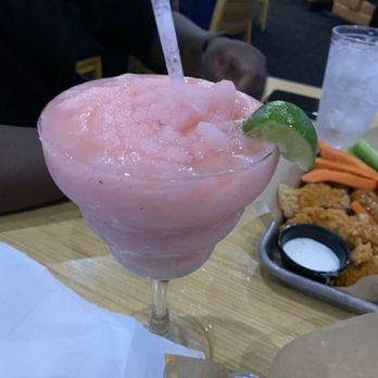 Buffalo Wild Wings - Frozen house margarita - Chicken Wings Near Me - Burbank, California Buffalo Wild Wings - Frozen house margarita - Chicken Wings Near Me - Burbank, California