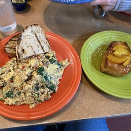Scramble and French toast
