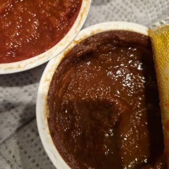 Auntie Anne's - Fresh marinara on top.Bottom yucky I dunno what marinara that is! Service WAS GREAT. PRODUCT SEEMS OLD PACKAGE - Pretzels Near Me - San Jose, California
