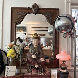 Cicada Coffee Bar - Decor