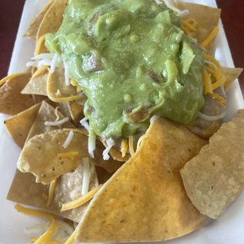 Los Sanchez Restaurant - Chips and Guacamole - Mexican Near Me - Garden Grove, California Los Sanchez Restaurant - Chips and Guacamole - Mexican Near Me - Garden Grove, California