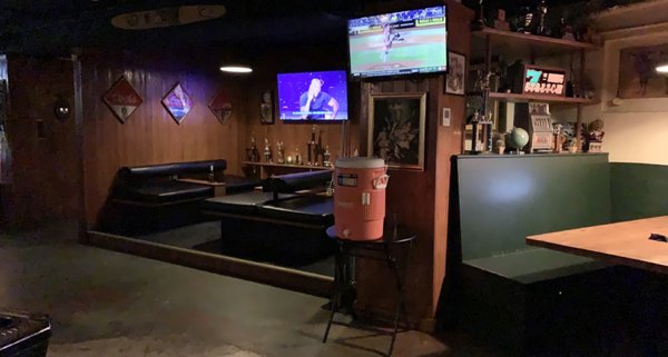 Lucky's 3 Star Bar by null