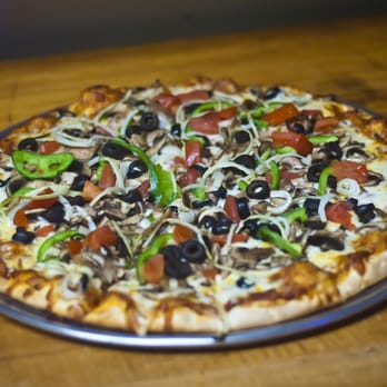 Round Table Pizza - Guinevere's Garden - Pizza Near Me - Los Gatos, California