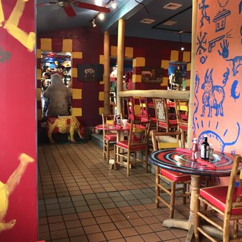 Cuz's Uptown Barbeque - Barbeque Near Me - Pounding Mill, Virginia