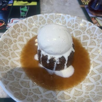 Gordon Ramsay at The Carnaby - Sticky Toffee pudding - British Near Me - Anaheim, California