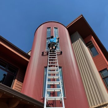 GleamTeam Window Cleaning - Gutter Services Near Me GleamTeam Window Cleaning - Gutter Services Near Me