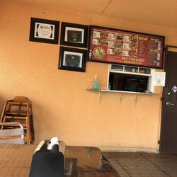 Taqueria Gudino - Order window
