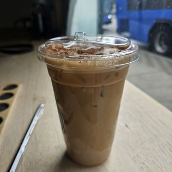Little Bean Coffee - Iced French Toast Latte with Oat Milk - Coffee & Tea Near Me - Santa Monica, California