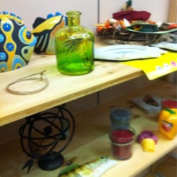 Burke's Outlet - Poorly displayed junk