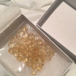 the haft left of my citrine beats :/