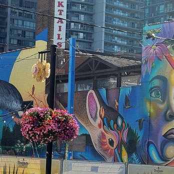 Grange Park - Street Art (09/14/25). #GrangePark_Toronto @Destination_Toronto @Canada - Parks Near Me - Toronto, Ontario