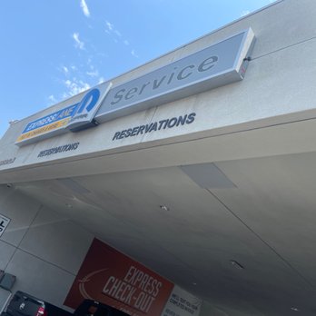 Van Nuys CDJR - Car Dealers Near Me - Van Nuys, California Van Nuys CDJR - Car Dealers Near Me - Van Nuys, California
