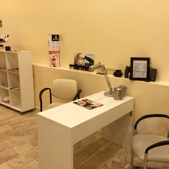 De Pies y Manos - El interior del local. - Hair Removal Near Me - Buenos Aires, C De Pies y Manos - El interior del local. - Hair Removal Near Me - Buenos Aires, C