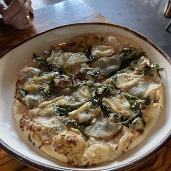 Bacari GDL - Best item we tried was this Asian Pear & Brie Pizza.. everything was great but we loved this the most - Mediterranean Near Me - Glendale, California Bacari GDL - Best item we tried was this Asian Pear & Brie Pizza.. everything was great but we loved this the most - Mediterranean Near Me - Glendale, California