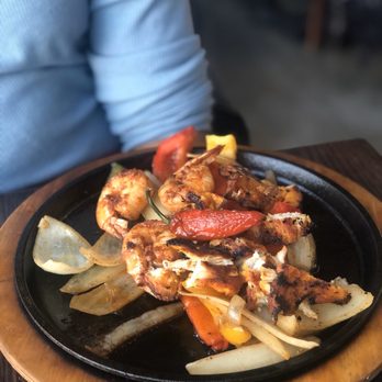 Agua 301 - Chicken fajitas - Mexican Near Me - Washington, DC, District of Columbia