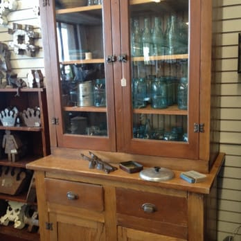 Class and Trash - Thrift Stores Near Me - Kill Devil Hills, North Carolina