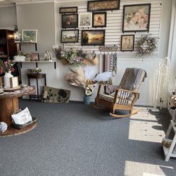Decor to Adore
