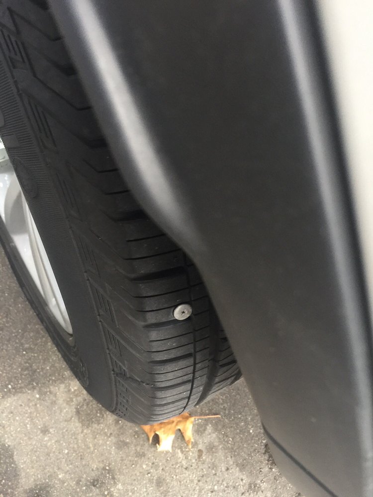 DISCOUNT TIRE AND AUTO SERVICE Updated August 2024 3506 Taylor Blvd