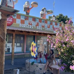 Sparkys BBQ and Espresso - Sparky's from the front