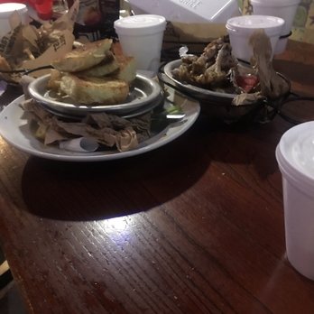 East Coast Wings + Grill - Never came to clear the table.... - American Near Me - Charlotte, North Carolina East Coast Wings + Grill - Never came to clear the table.... - American Near Me - Charlotte, North Carolina