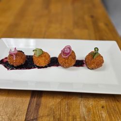 HB Kosher Pizza & Cafe