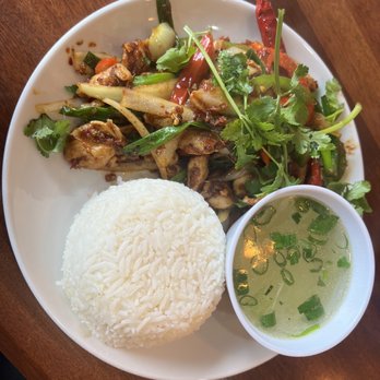 Rice & Roll’d - Spicy lemongrass chicken - Vietnamese Near Me - Manteca, California Rice & Roll’d - Spicy lemongrass chicken - Vietnamese Near Me - Manteca, California