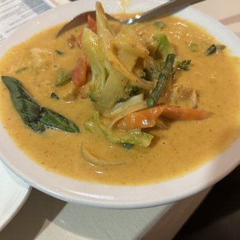 Thai Lao Restaurant - Outstanding Panang Curry with tofu - Thai Near Me - Kapolei, Hawaii