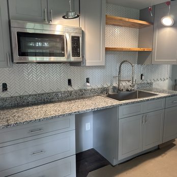 St. Joseph Granite - Countertop Installation Near Me - Bellingham, Massachusetts St. Joseph Granite - Countertop Installation Near Me - Bellingham, Massachusetts