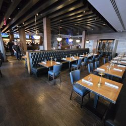 Park West Tavern - Inside
