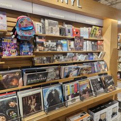 Barnes & Noble