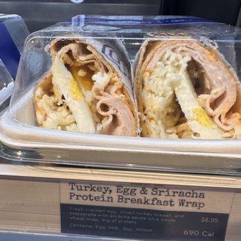Paris Baguette - Turkey, Egg & Sriracha Protein Breakfast Wrap - Bakeries Near Me - Novi, Michigan Paris Baguette - Turkey, Egg & Sriracha Protein Breakfast Wrap - Bakeries Near Me - Novi, Michigan
