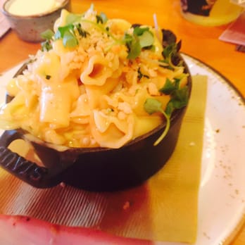 Pierrot Gourmet - Fantastic side of Mac n cheese! - Coffee & Tea Near Me - Chicago, Illinois Pierrot Gourmet - Fantastic side of Mac n cheese! - Coffee & Tea Near Me - Chicago, Illinois
