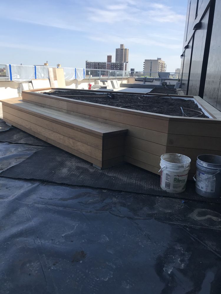 Slide of LKew handyman