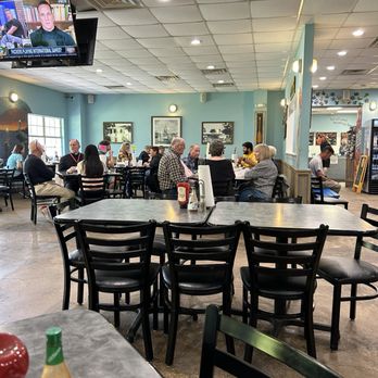 Mandeville Seafood Market & Eatery - Cajun/Creole Near Me - Mandeville, Louisiana Mandeville Seafood Market & Eatery - Cajun/Creole Near Me - Mandeville, Louisiana