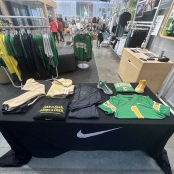 Nike by Eugene - Ducks gear - Shoe Stores Near Me - Eugene, Oregon Nike by Eugene - Ducks gear - Shoe Stores Near Me - Eugene, Oregon