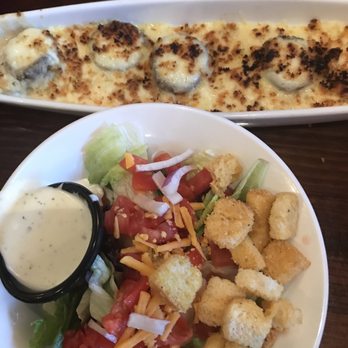 LongHorn Steakhouse - Mixed Greens Salad - Steakhouses Near Me - Macon, Georgia