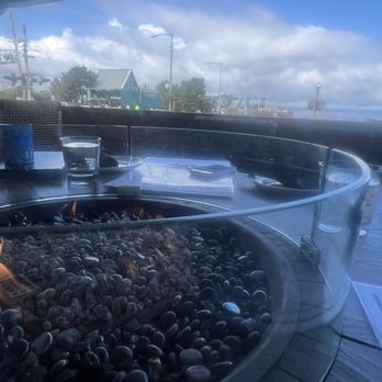 Demetris Woodstone Taverna - Cozy fire w views of Edmonds ferry/waterfront - Mediterranean Near Me - Edmonds, Washington
