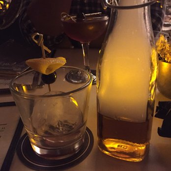 Tanner Smiths - Cocktail Bars Near Me - New York, New York Tanner Smiths - Cocktail Bars Near Me - New York, New York