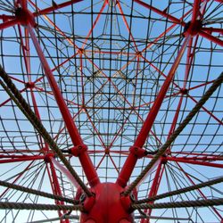 Union City Pyramid - Pyramid climbing structure