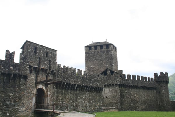 Castello di Montebello by null