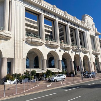 Hyatt Regency Nice Palais de la Mediterranee - The view of the hotel from across the street. - Hotels Near Me - Nice, 06