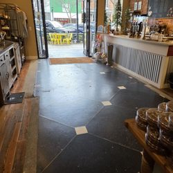 Savannah Bee Company - Cafe