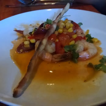 Lola's Lounge - Spanish Near Me - Sacramento, California
